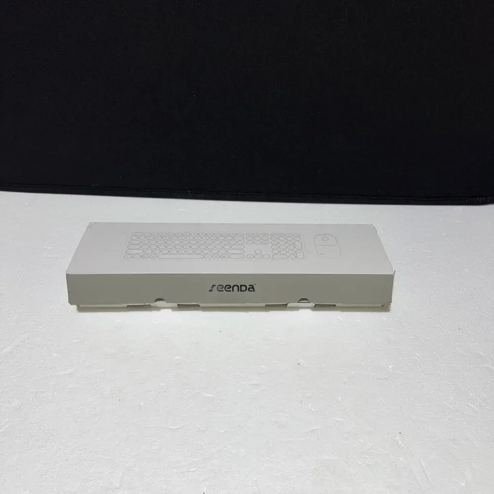 Seenda 2.4GHz Wireless Keyboard and Mouse set SK73-3 in Green New & Sealed